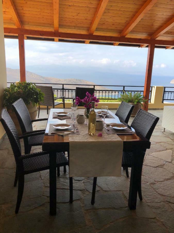 Luxus Tholos Bay ภายนอก รูปภาพ